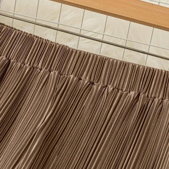 Brown Casual Women's Loose Pants - Picture 4 of 5